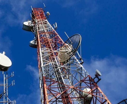 سه سایت ارتباط ماهواره ای در روستاهای الیگودرز احداث شد