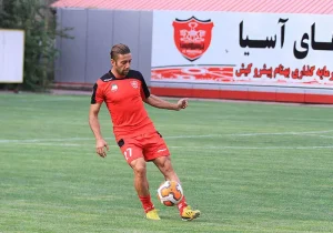 از استقلال بیرونم کردند تا به نفت بروم/ با پرسپولیس شبانه قرارداد بستم