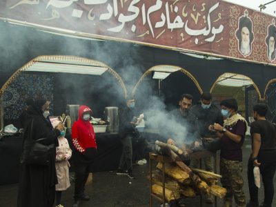 ستاد اربعین خادم افتخاری می‌پذیرد