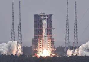 پرتاب موفقیت آمیز ماهواره چینی برای فتح ماه