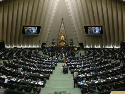 قالیباف: همه باید در کشور برای خلق ثروت جدید تلاش کنیم