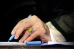 موافقت رهبر انقلاب با عفو یا تخفیف مجازات بیش از سه هزار نفر از محکومان محاکم
