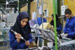 حضور بانوان در کارخانه‌ها، جبران فقدان نیروهای صنعتگر
