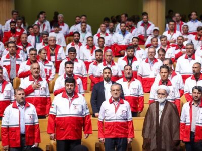پزشکیان: مسیر حرکت همه ما باید کمک به نیازمندان و دردمندان باشد