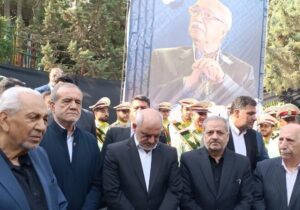 آیین وداع با پیکر ناصر قفلی خیر مدرسه ساز با حضور رئیس جمهور برگزار شد