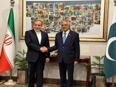 عراقچی با وزیر امورخارجه پاکستان دیدار کرد
