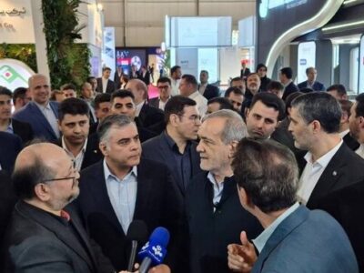 بازدید رئیس‌جمهور از بیست‌ونهمین نمایشگاه صنعت نفت
