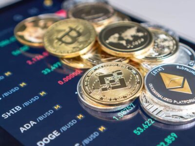 آرتور هیز: فصل آلت‌ کوین‌ها پس از عبور بیت کوین از ۱۱۰ هزار دلار آغاز می‌شود