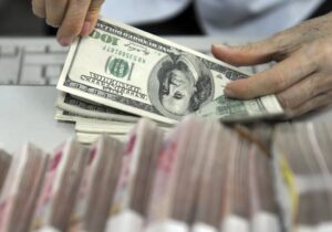 عقب نشینی ارزش دلار در بازار جهانی