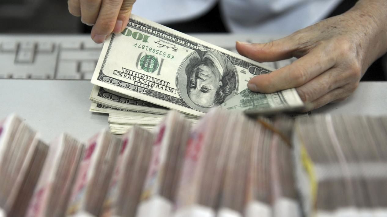 عقب نشینی ارزش دلار در بازار جهانی