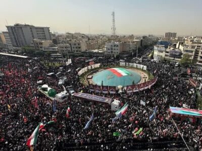 حضور رئیس جمهور در مراسم تشییع پیکر شهدای اقتدار