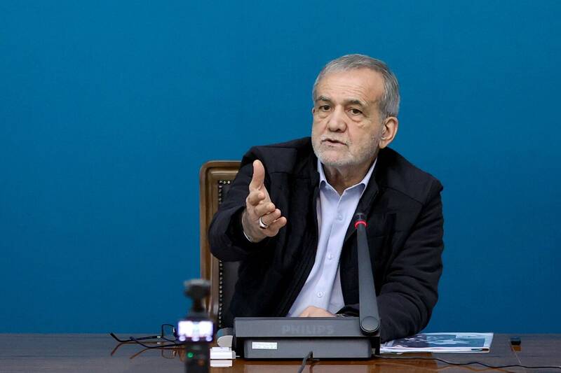 پزشکیان: تلاش دشمنان برای جلوگیری از روند پیشرفت ایران، خیال خامی بیش نیست