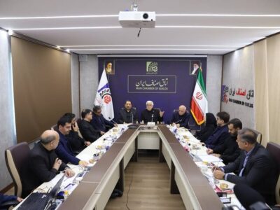 برنامه اقتصادی دوران جنگ را از ماه‌های ابتدایی دولت تهیه کرده بودیم