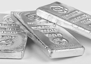 قیمت نقره در بالاترین رقم ۱۳ سال گذشته
