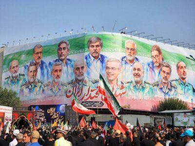 حضور وزیر ارتباطات در مراسم باشکوه تشییع شهدای اقتدار ایران