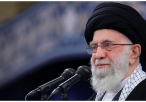 مراسم چهلم شهدای جنگ اخیر با حضور رهبر انقلاب