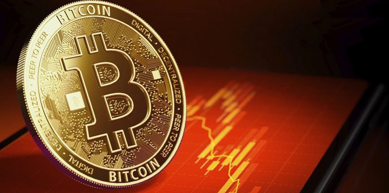 بیت کوین ۵ درصد ریخت