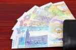 مشکل متقاضیان دینار عراق برای دریافت ارز اربعین رفع شد