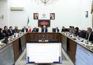 هشدار عارف به محتکرین؛ انبارهای مملو از کالا را باز می‌کنیم