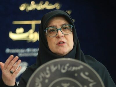 سخنگوی دولت: تندروی به معنای پیروی از ولایت نیست/آب به آسیاب دشمن نریزیم