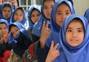 پارسا: امسال فقط اتباع قانونی در مدارس ثبت نام خواهند شد
