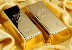 قیمت طلای جهانی به ۳۳۵۰ دلار رسید