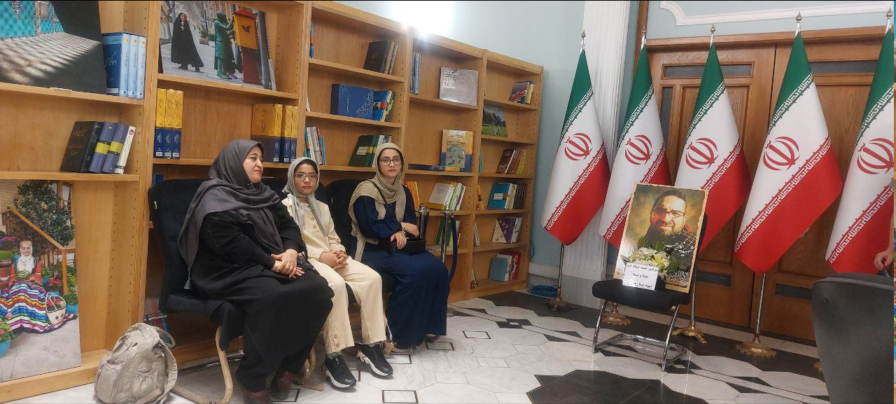 خانواده شهید «نیما رجب‌پور »