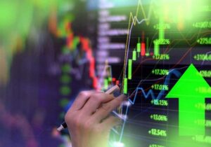 رونق بازار سرمایه نیازمند اجرای قوانین بهبود فضای کسب و کار است