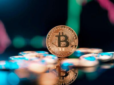 کاهش ۲۵ درصدی تراکنش‌های روزانه بیت کوین در سال ۲۰۲۵