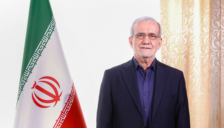 تلاش می‌کنیم ارتباطات ایران و پاکستان را به نزدیک ۱۰ میلیارد دلار ارتقاء دهیم