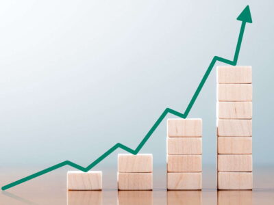 رشد بورس با صرف تزریق منابع مالی نمی‌تواند پایدار بماند
