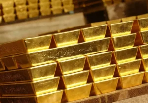 قیمت طلا ۱۲ میلیونی می‌شود؟ / خیز اونس جهانی طلا برای قله ۴۳۰۰ دلاری