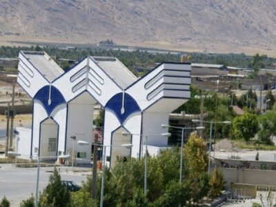 ولایتی حکم ریاست دانشگاه آزاد را ابلاغ کرد