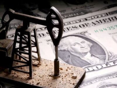 نفت در مرز ۶۵ دلار؛ بازار در انتظار واکنش به تصمیم اوپکپلاس