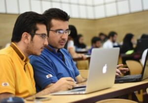 آینده ایران را نه منابع خام بلکه فناوری‌های ایرانی می‌سازد