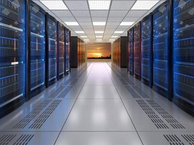 ایجاد بزرگ‌ترین مرکز داده و تولید تلفن همراه در کشور