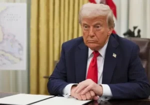 خرید مشکوک ۸۲ میلیون دلار سهام و اوراق قرضه از سوی ترامپ