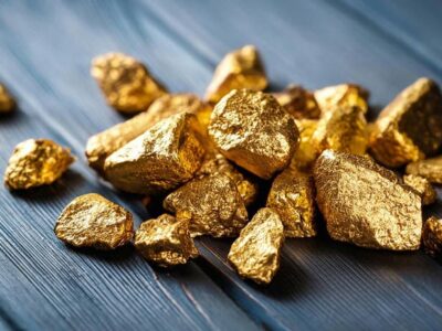 قیمت طلا امروز چهارشنبه ۲۶ آذر ۱۴۰۴ در بازارهای جهانی