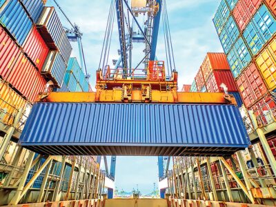 ایران در حاشیه تجارت جهان؛ سهم ۰.۳۷ درصدی و شکست در کریدورها