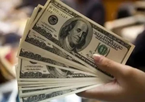 قیمت دلار توافقی امروز ۲۳ آذر ۱۴۰۴؛ رشد حواله